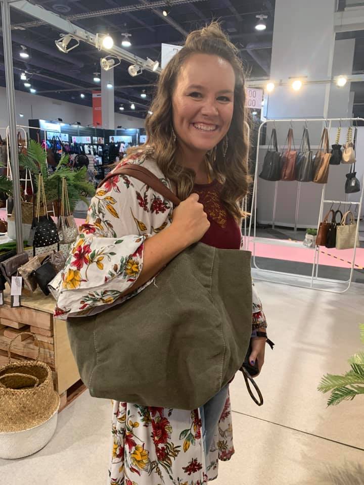 ミュージシャン TheGazettE CANVAS LEATHER TOTE / BROWN ミュージシャン TheGazettE CANVAS LEATHER TOTE / BROWN