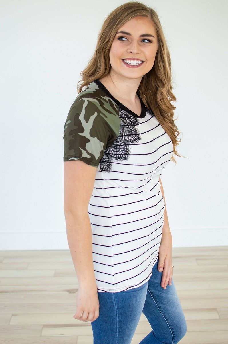 Little Bit of Lace Tee | Camo Detail