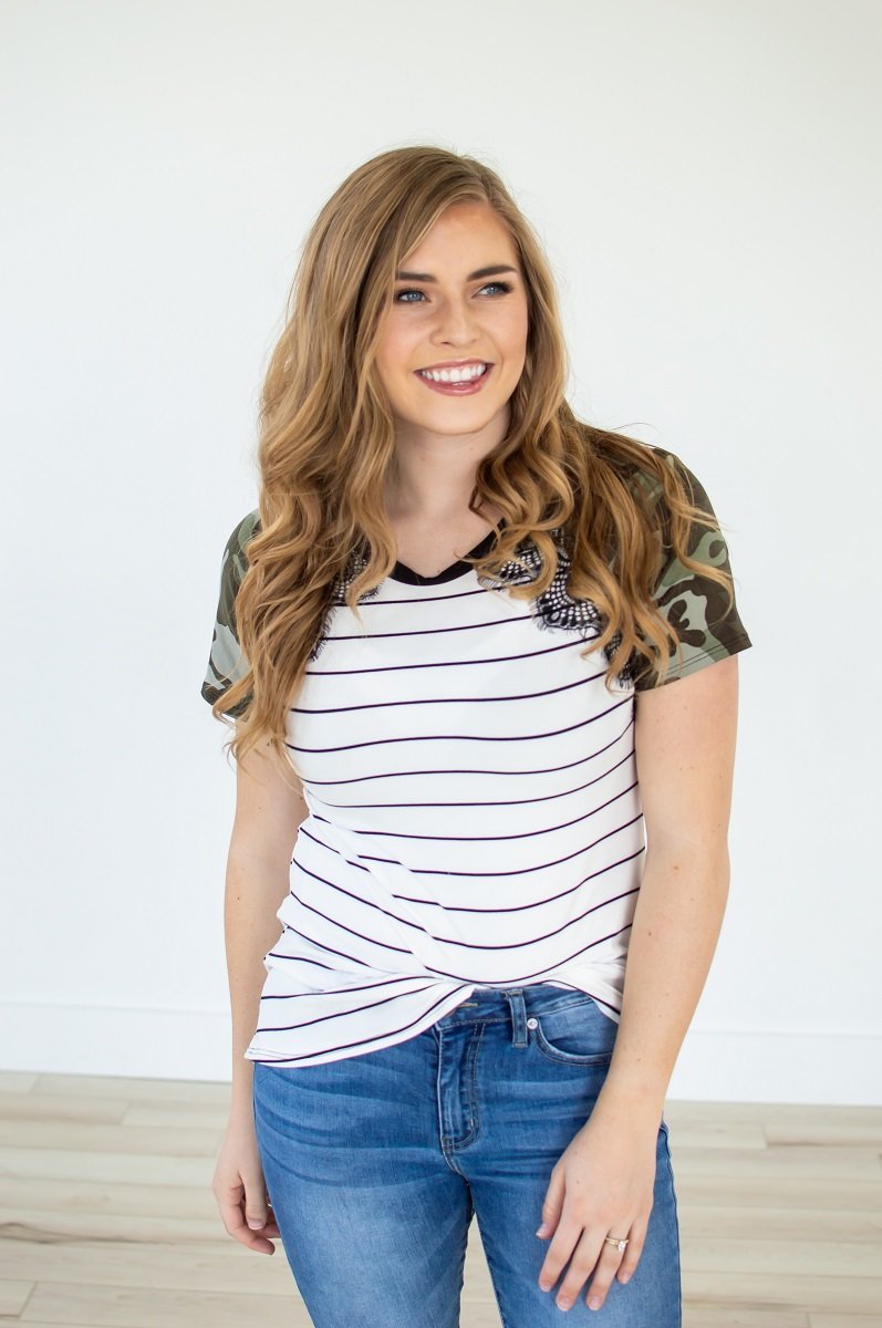 Little Bit of Lace Tee | Camo Detail