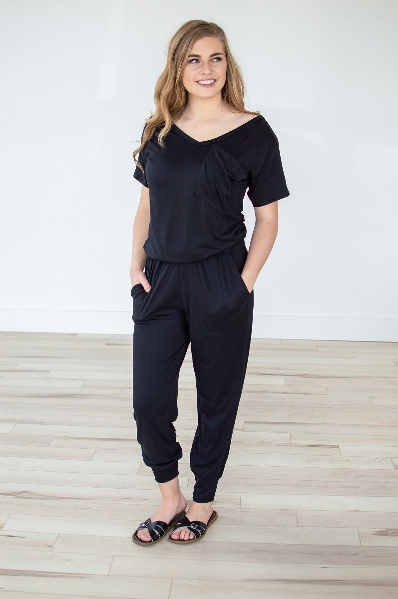 Black V-neck Jumper