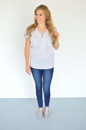 Classic Zipper Tee | Heather Grey Stripes