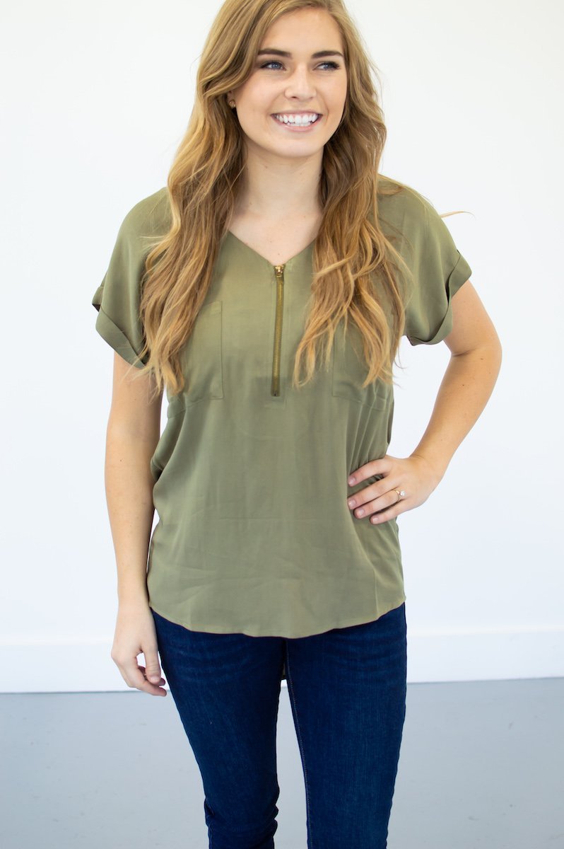 Classic Zipper Tee | Olive